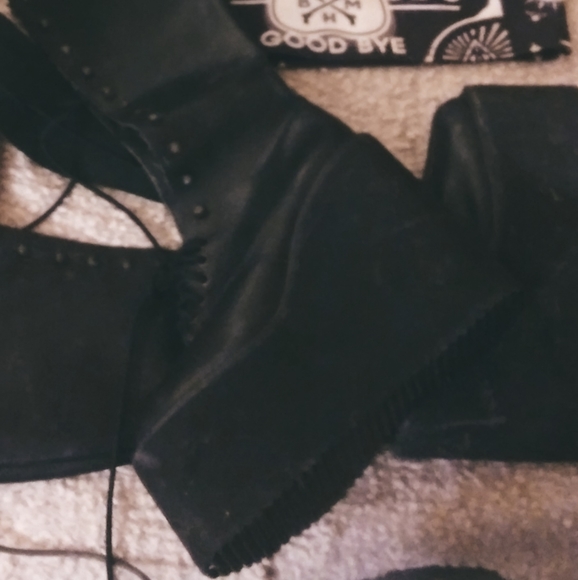 platforms  London - Picture 3 of 7